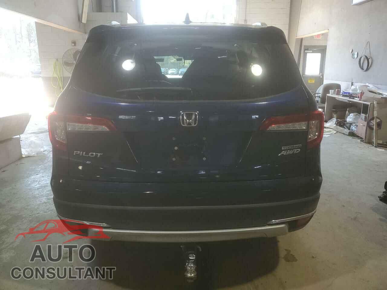 HONDA PILOT 2019 - 5FNYF6H68KB001379