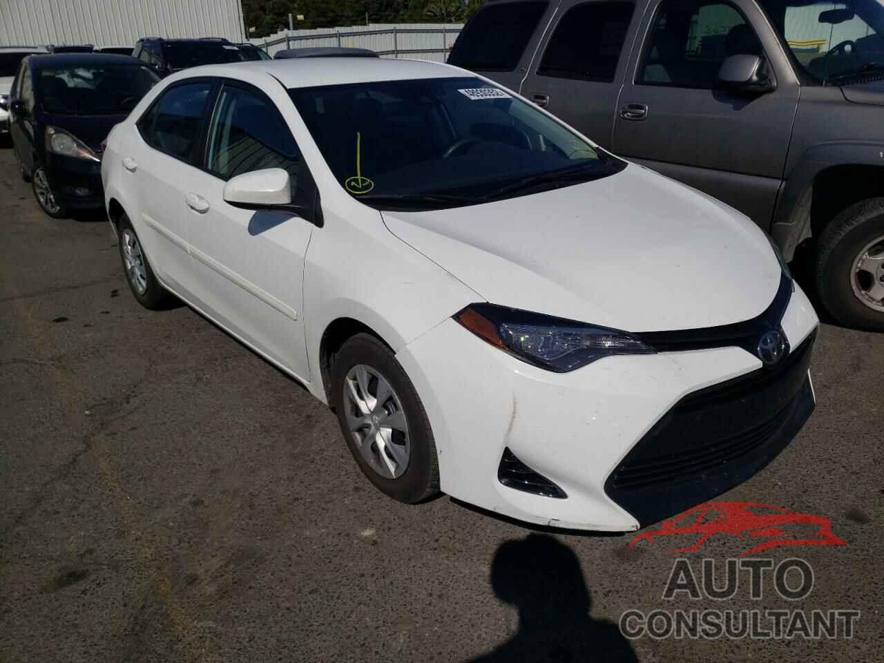 TOYOTA COROLLA 2017 - 5YFBURHE4HP690855