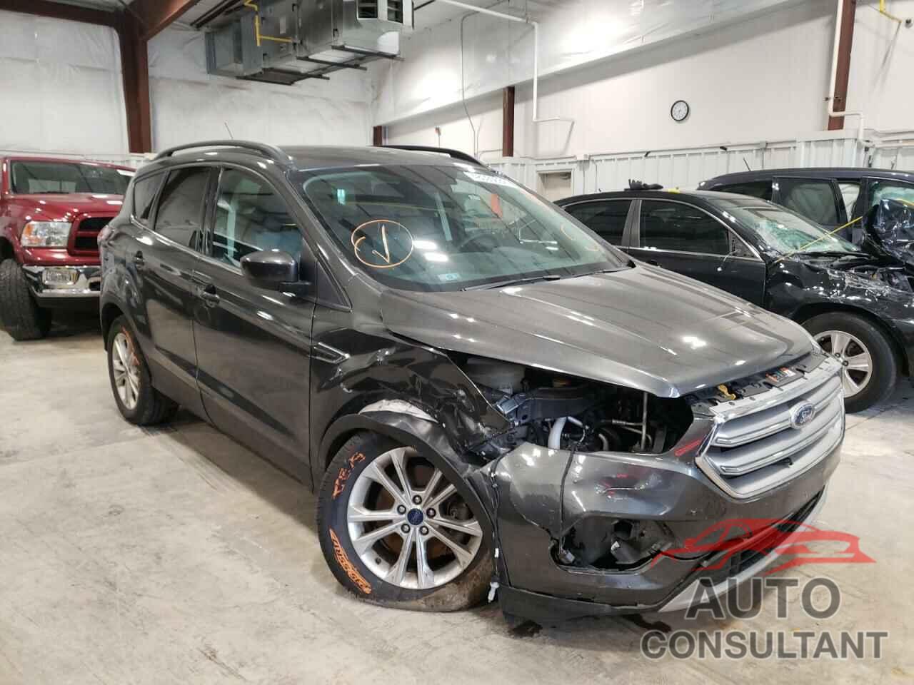 FORD ESCAPE 2017 - 1FMCU9GD1HUA99846