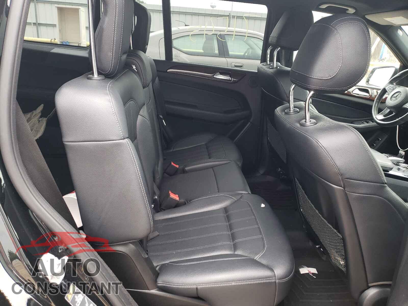 MERCEDES-BENZ GLS-CLASS 2018 - 4JGDF6EE5JB060221
