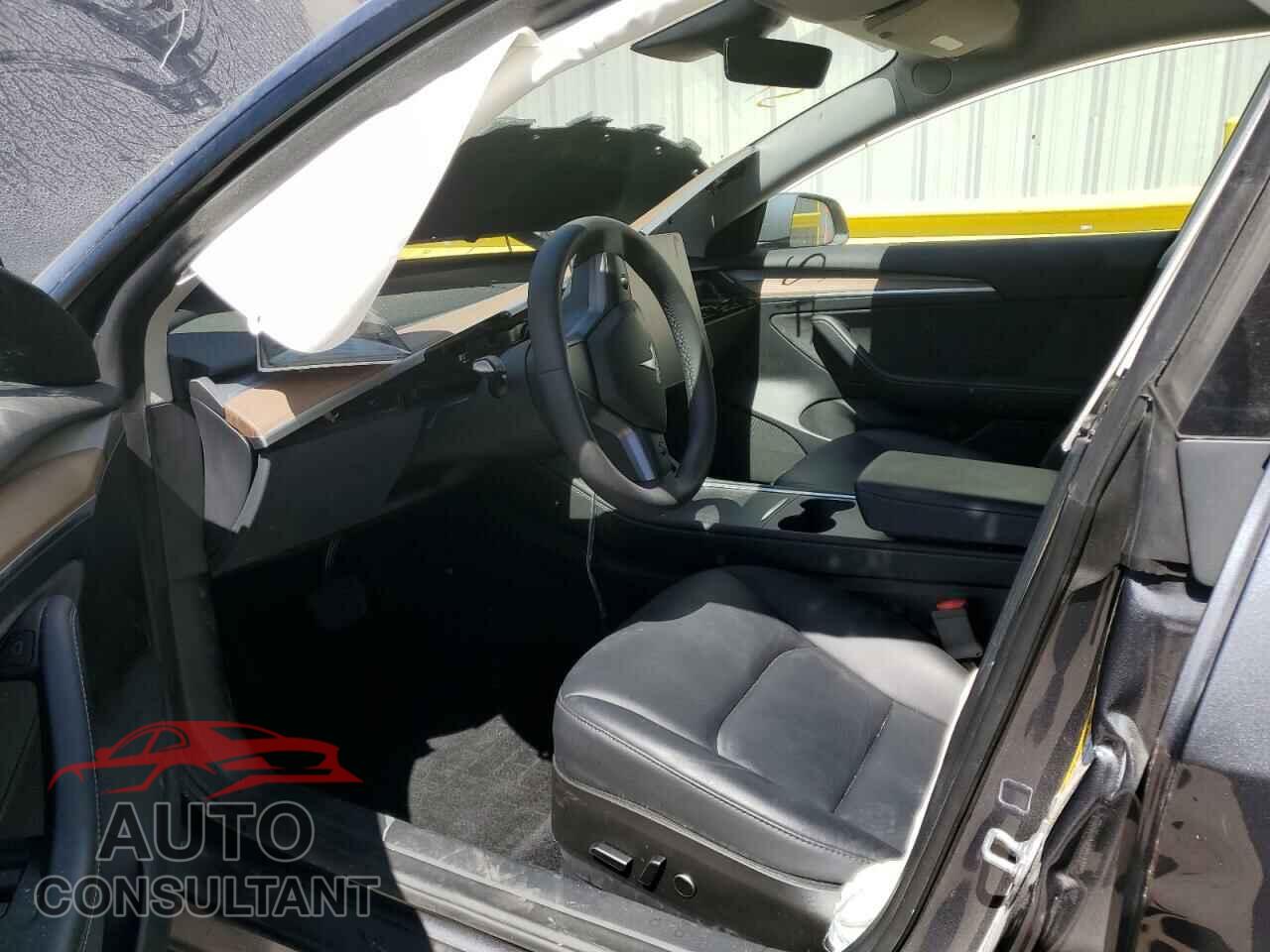 TESLA MODEL 3 2023 - 5YJ3E1EA1PF588332