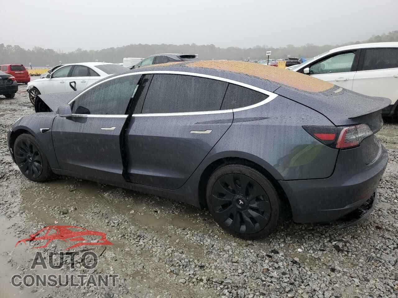 TESLA MODEL 3 2018 - 5YJ3E1EB0JF128580