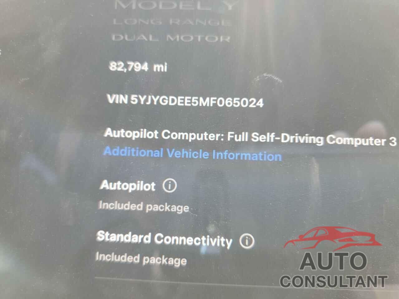 TESLA MODEL Y 2021 - 5YJYGDEE5MF065024