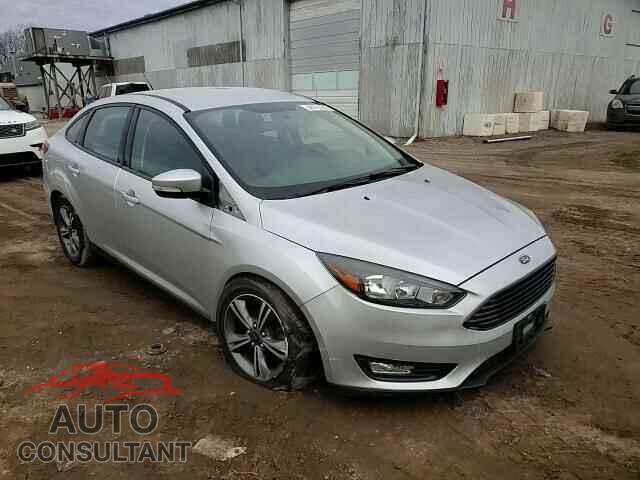 FORD FOCUS 2017 - 1FADP3FE9HL213451