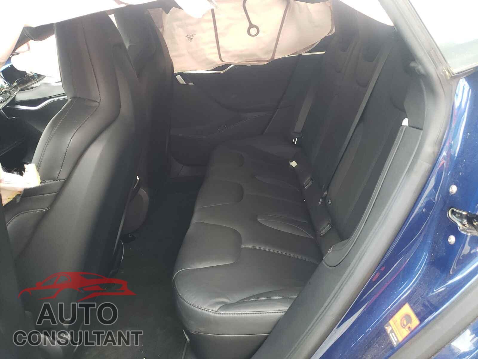 TESLA MODEL S 2016 - 5YJSA1E2XGF151011