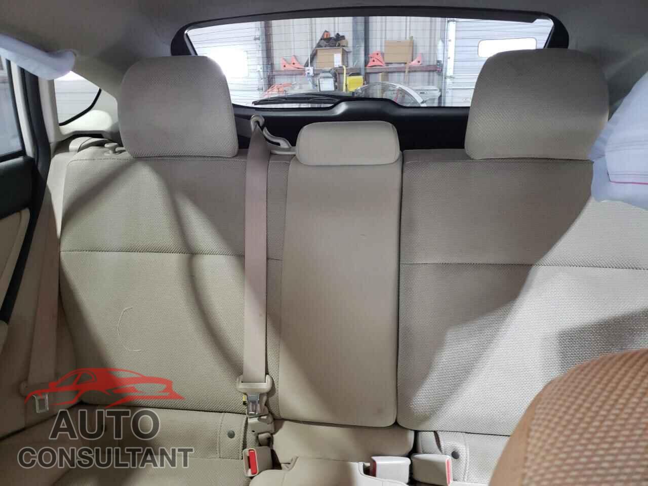 SUBARU XV 2013 - JF2GPAVC2D2858326