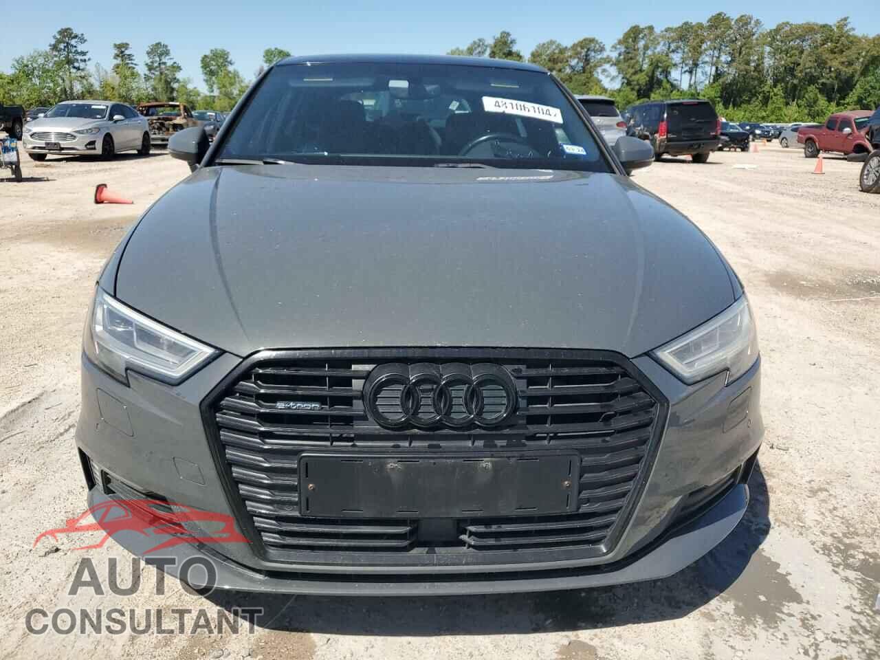 AUDI A3 2017 - WAUTPBFF9HA044842