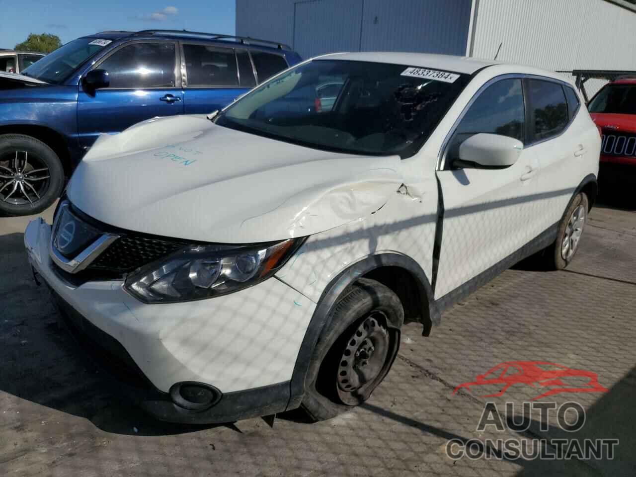 NISSAN ROGUE 2018 - JN1BJ1CP1JW157638