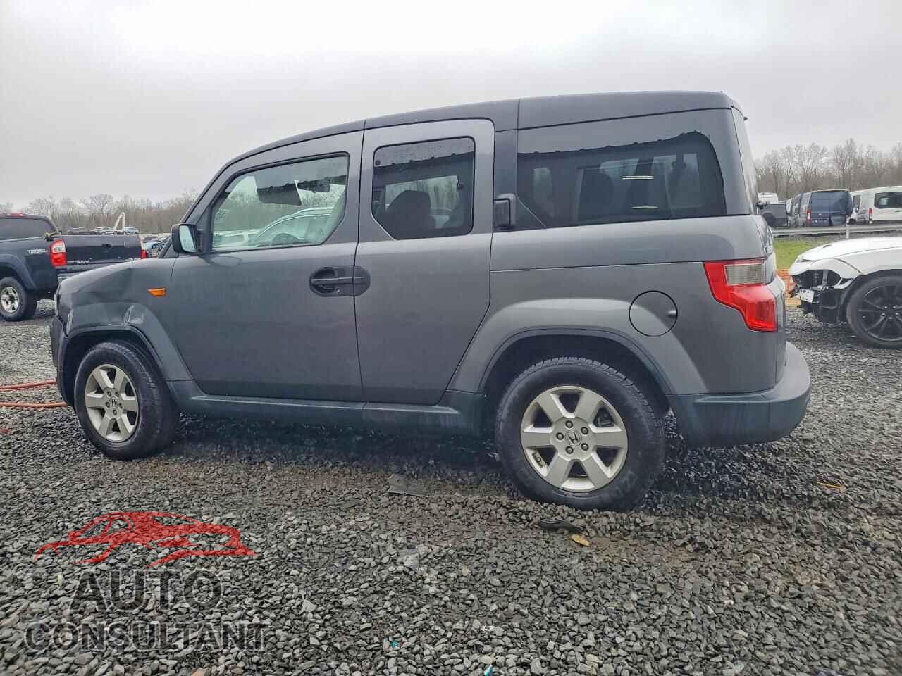 HONDA ELEMENT 2011 - 5J6YH2H7XBL002682