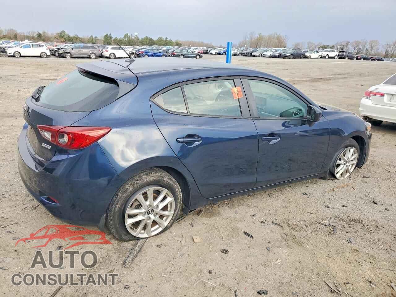 MAZDA 3 2018 - 3MZBN1K70JM213830