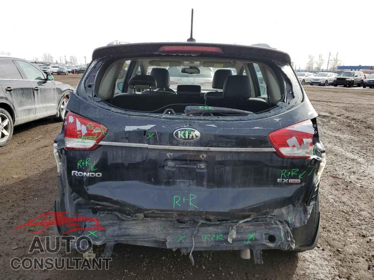 KIA RONDO 2014 - KNAHU8A30E7046115