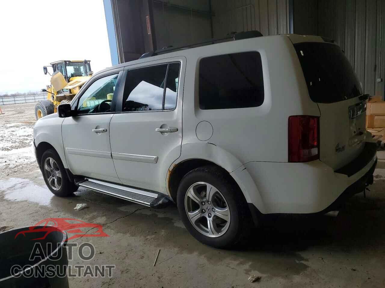 HONDA PILOT 2013 - 5FNYF4H42DB070056