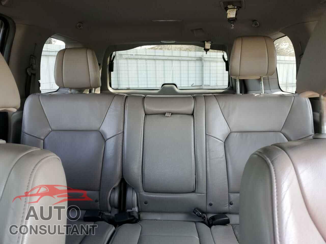 HONDA PILOT 2013 - 5FNYF4H76DB076744