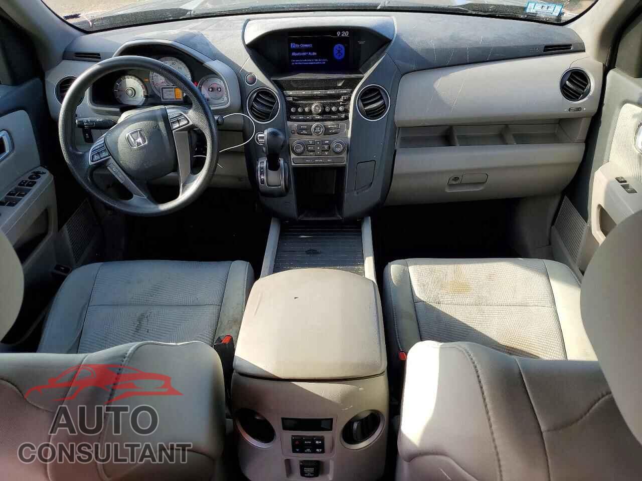 HONDA PILOT 2015 - 5FNYF4H24FB013262