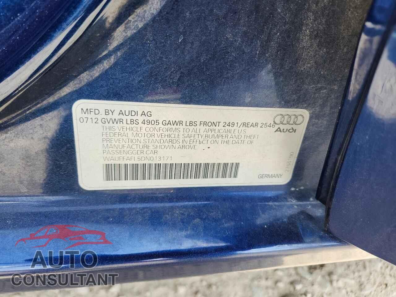 AUDI A4 2013 - WAUFFAFL5DN013171