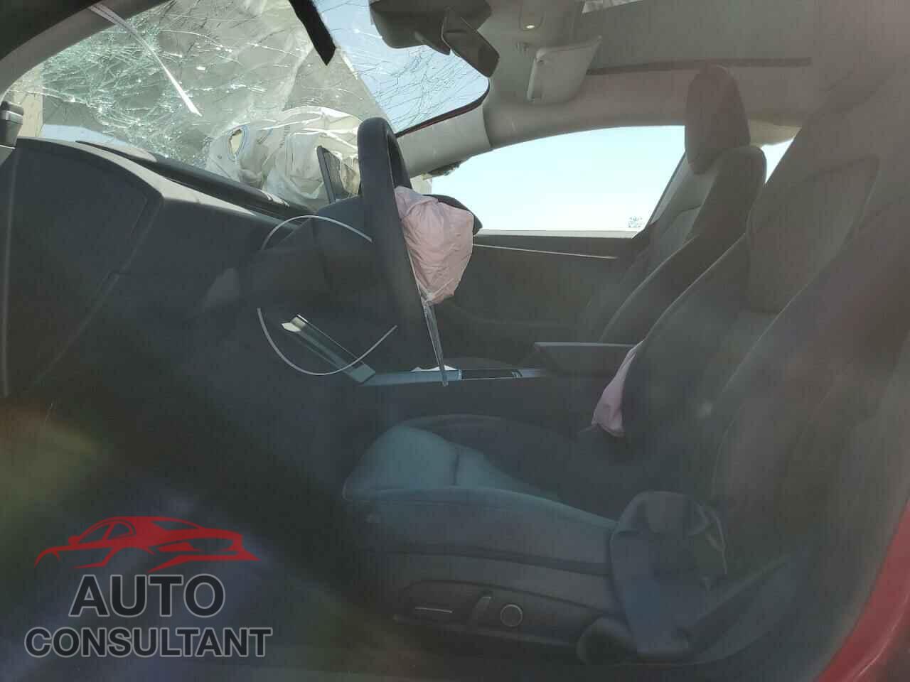 TESLA MODEL 3 2024 - 5YJ3E1EB5RF813234