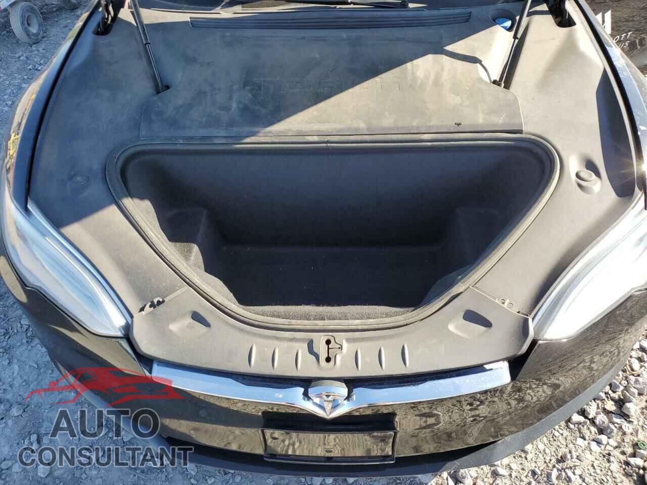 TESLA MODEL S 2018 - 5YJSA1E28JF292246