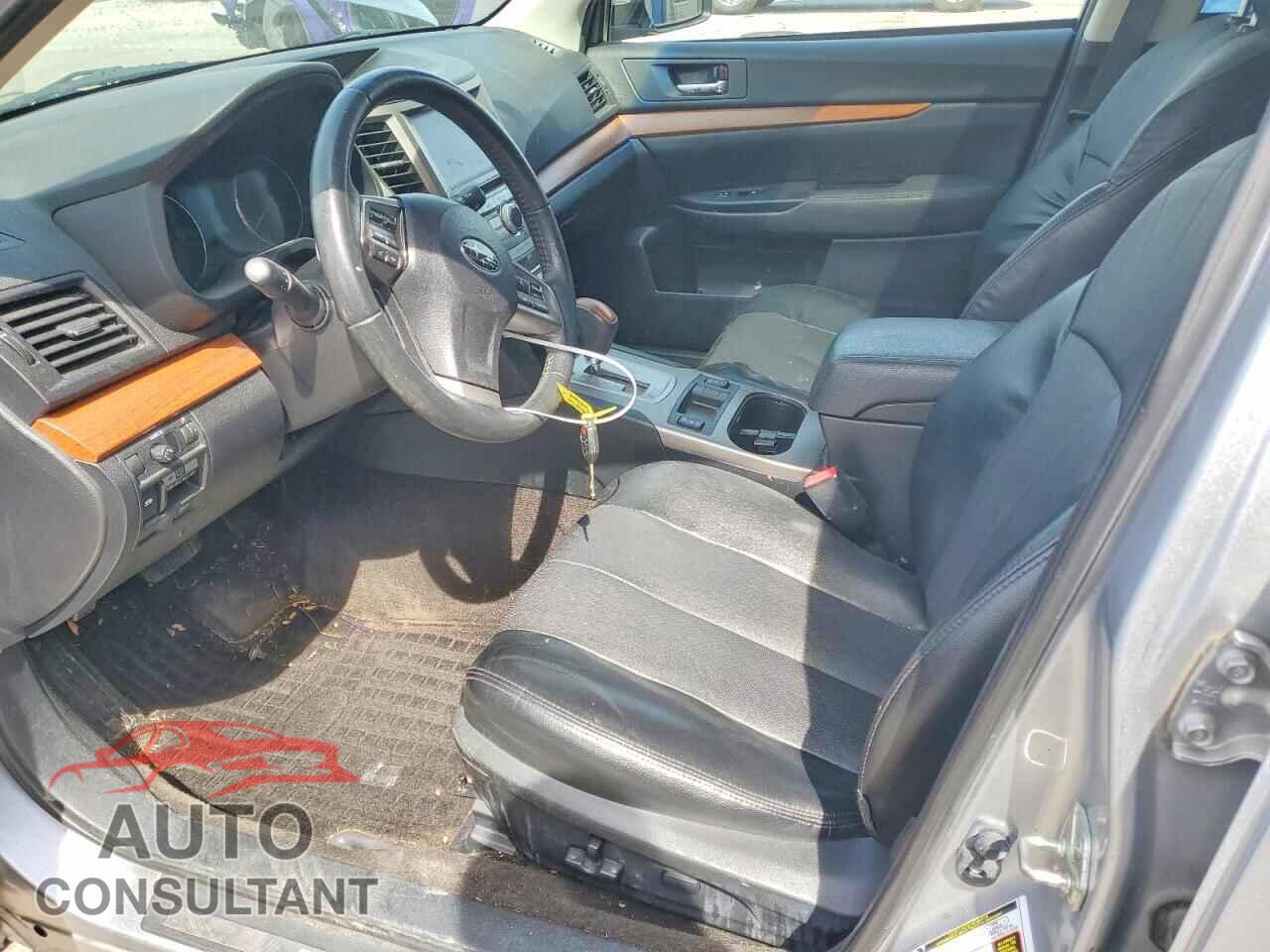 SUBARU OUTBACK 2014 - 4S4BRCNC9E3291036