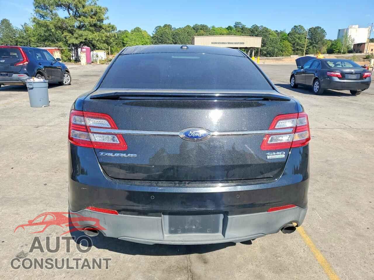 FORD TAURUS 2015 - 1FAHP2KT4FG116793