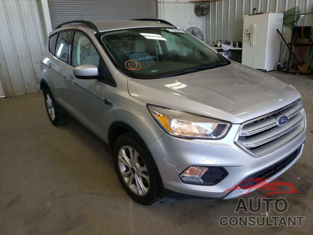 FORD ESCAPE 2018 - 1FMCU0G99JUB62432