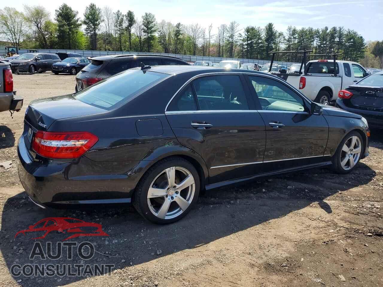 MERCEDES-BENZ E-CLASS 2011 - WDDHF8HB4BA389900