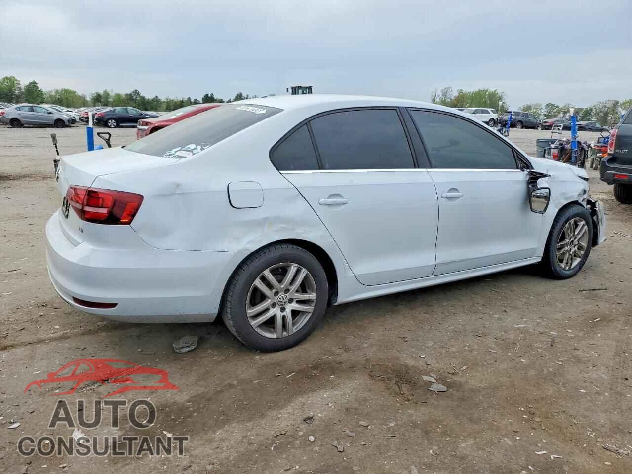 VOLKSWAGEN JETTA 2017 - 3VW2B7AJ4HM246669