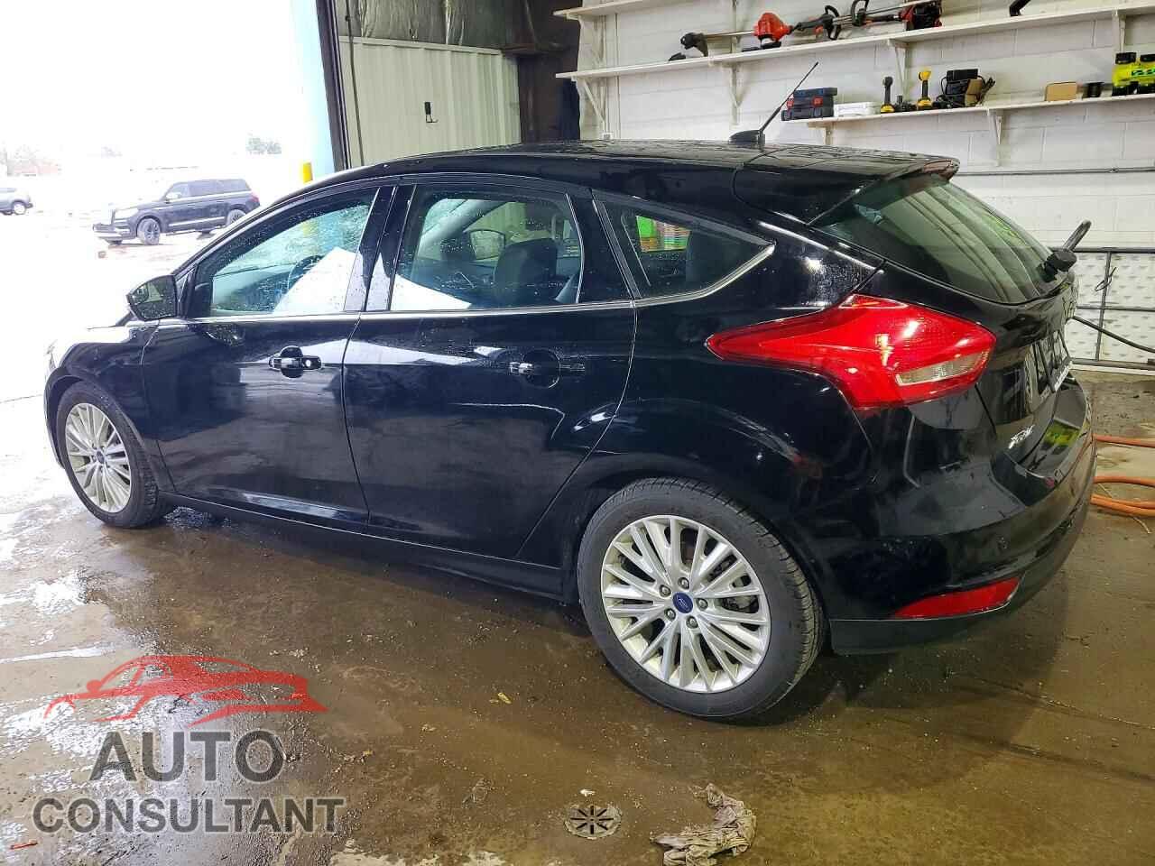 FORD FOCUS 2018 - 1FADP3N22JL285721