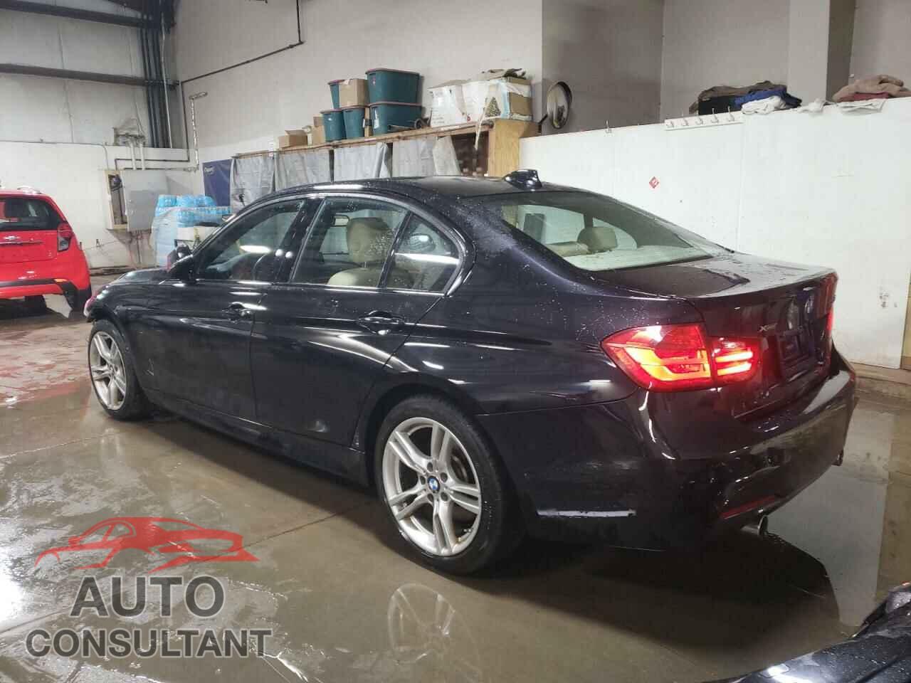 BMW 3 SERIES 2015 - WBA3B9C55FF589682
