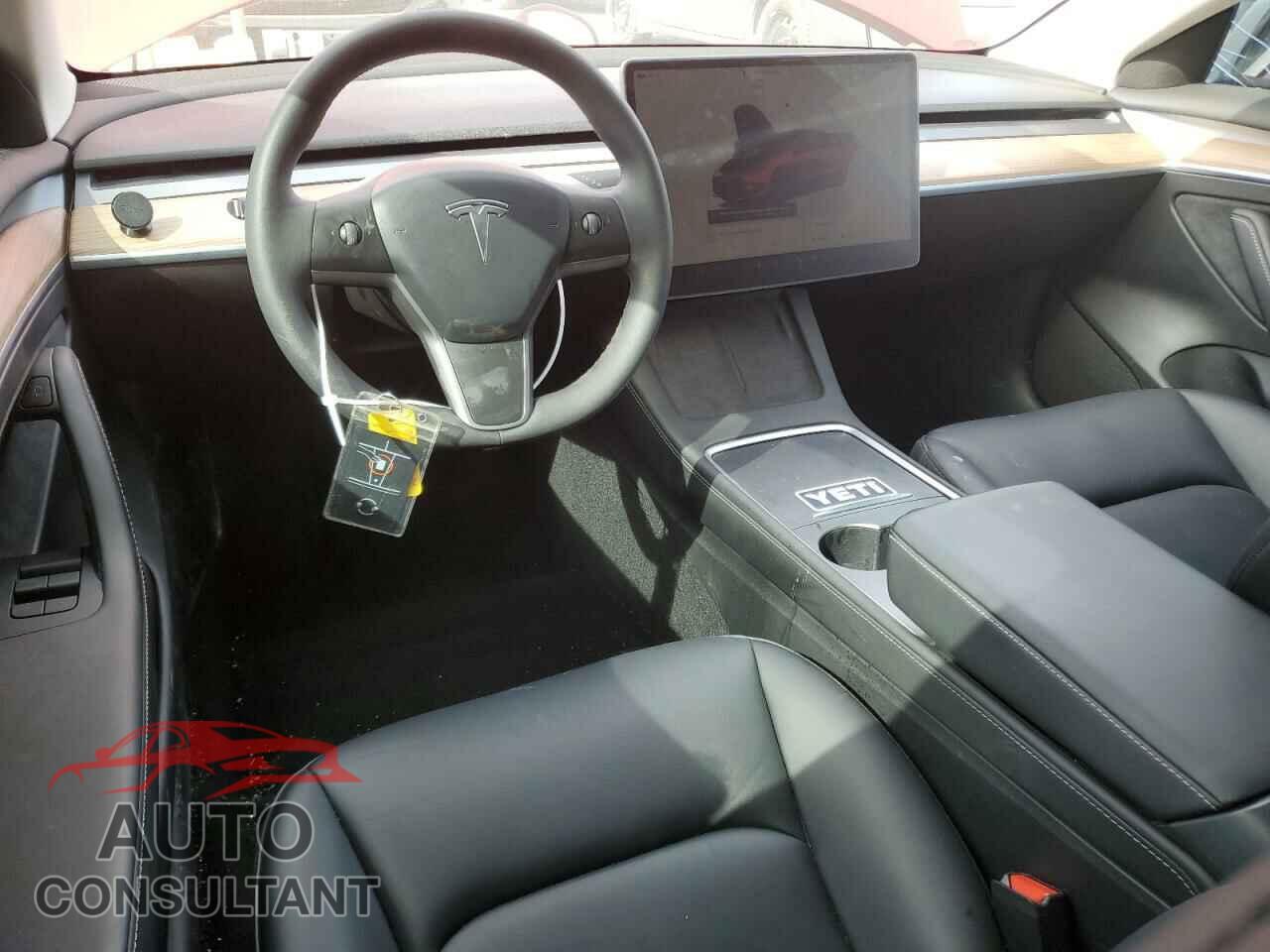 TESLA MODEL 3 2023 - LRW3E1EB4PC941939