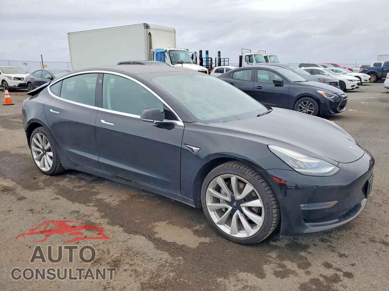 TESLA MODEL 3 2019 - 5YJ3E1EA1KF190823