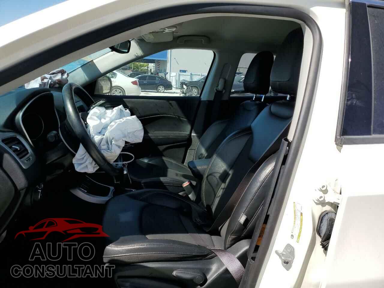 JEEP COMPASS 2019 - 3C4NJCBB7KT855237