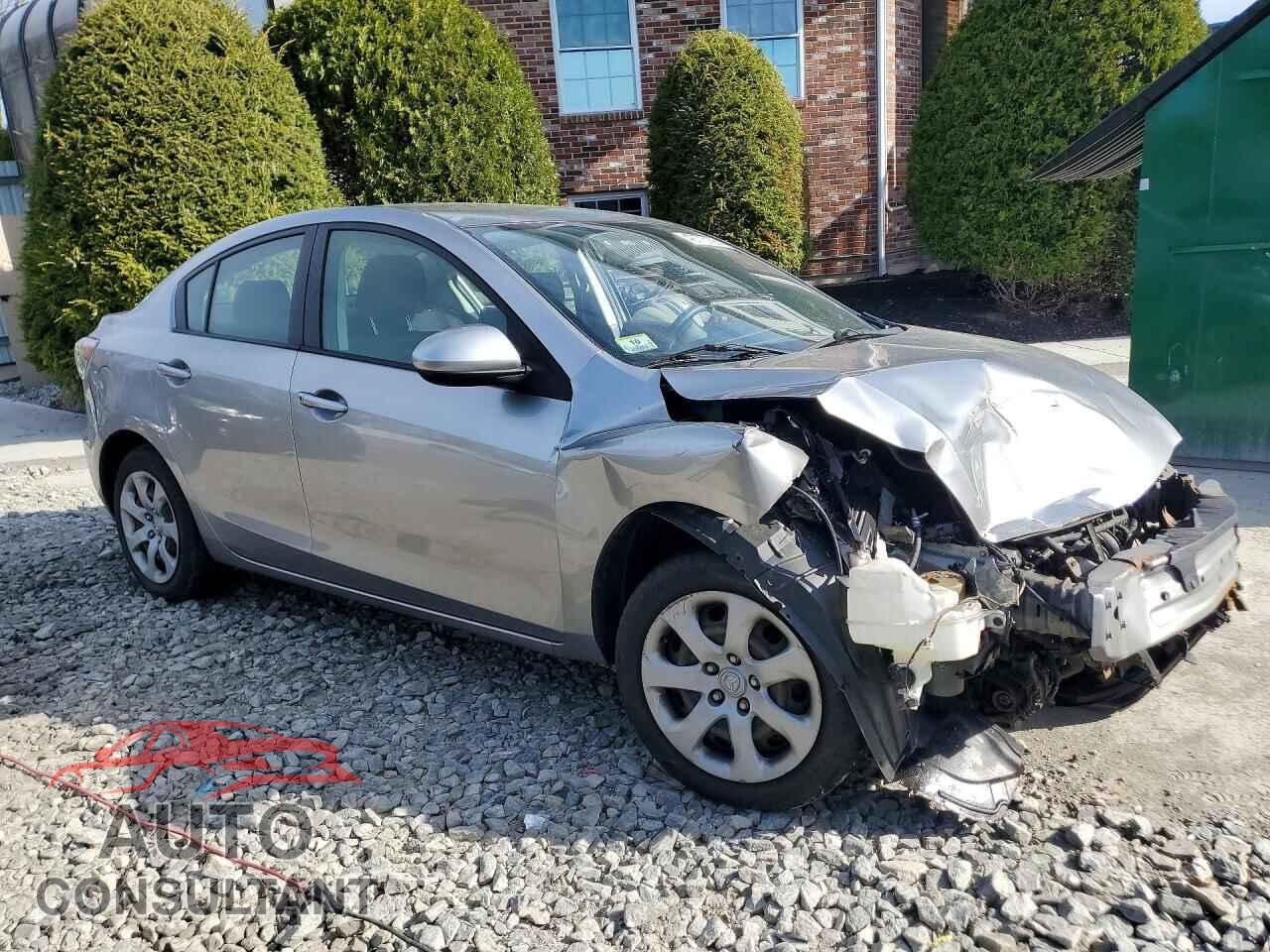 MAZDA 3 2011 - JM1BL1UG9B1432130