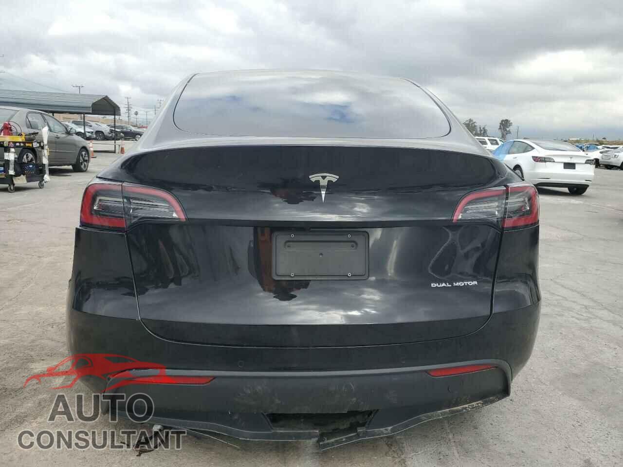 TESLA MODEL Y 2022 - 7SAYGDEE9NA021674