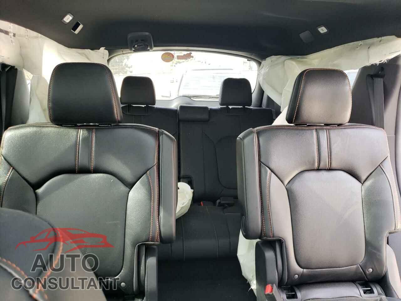 HONDA PILOT 2024 - 5FNYG1H68RB023909