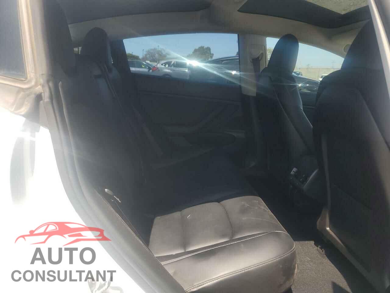 TESLA MODEL 3 2019 - 5YJ3E1EA3KF345033