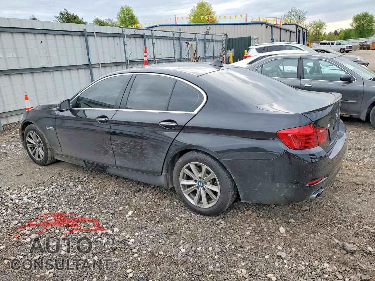 BMW 5 SERIES 2016 - WBA5A5C58GG352930