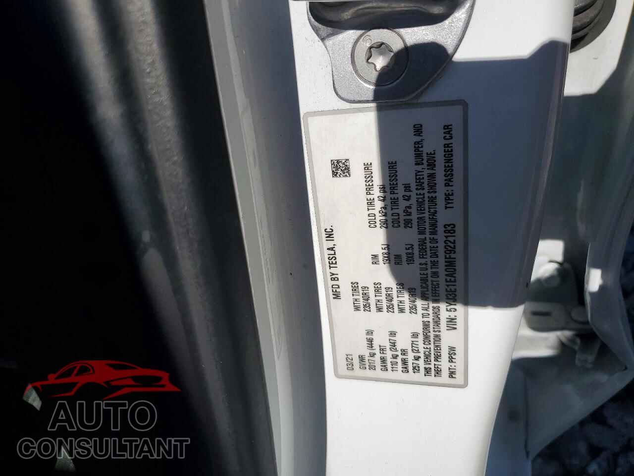 TESLA MODEL 3 2021 - 5YJ3E1EA0MF922183