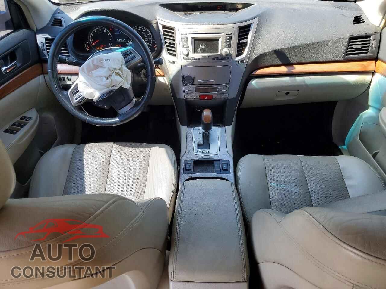 SUBARU OUTBACK 2014 - 4S4BRDLC2E2310265