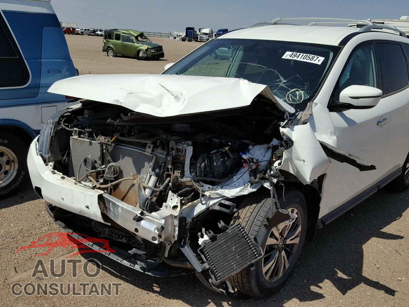 NISSAN PATHFINDER 2017 - 5N1DR2MN2HC913695
