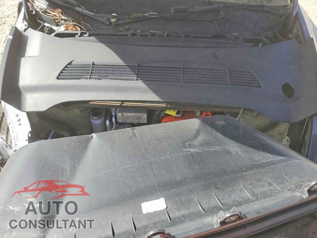 TESLA MODEL Y 2023 - 7SAYGDED7PF957273