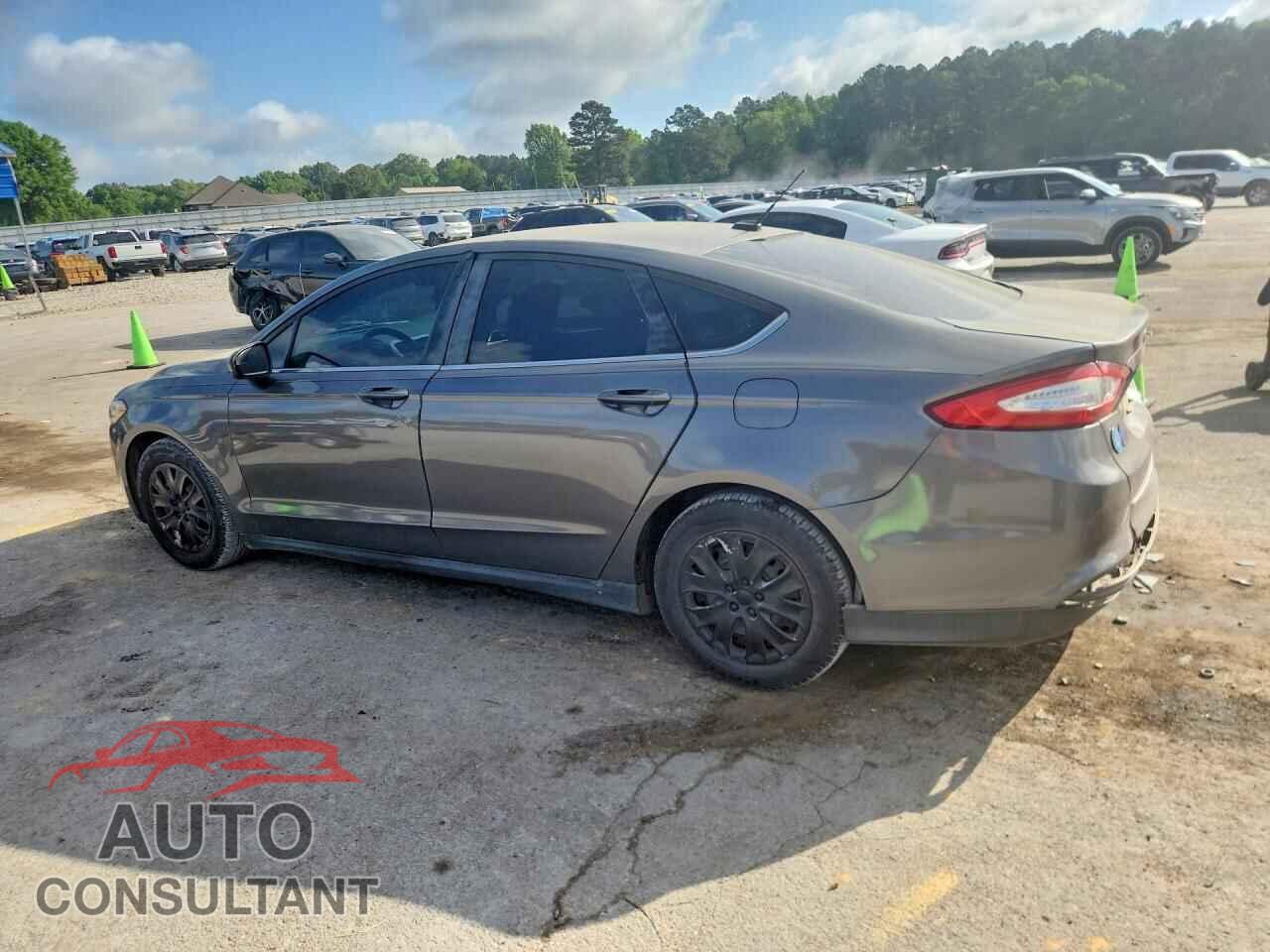 FORD FUSION 2013 - 3FA6P0G76DR318760