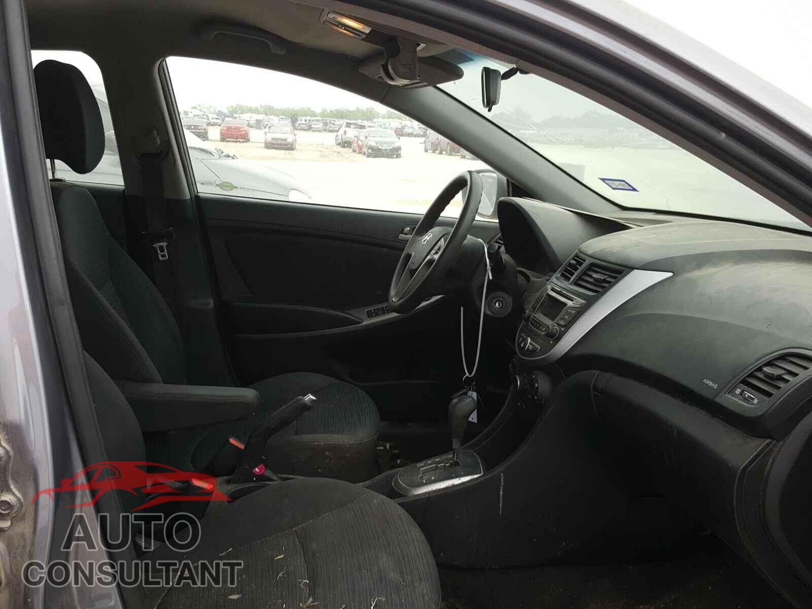 HYUNDAI ACCENT 2016 - KMHCT5AEXGU275112