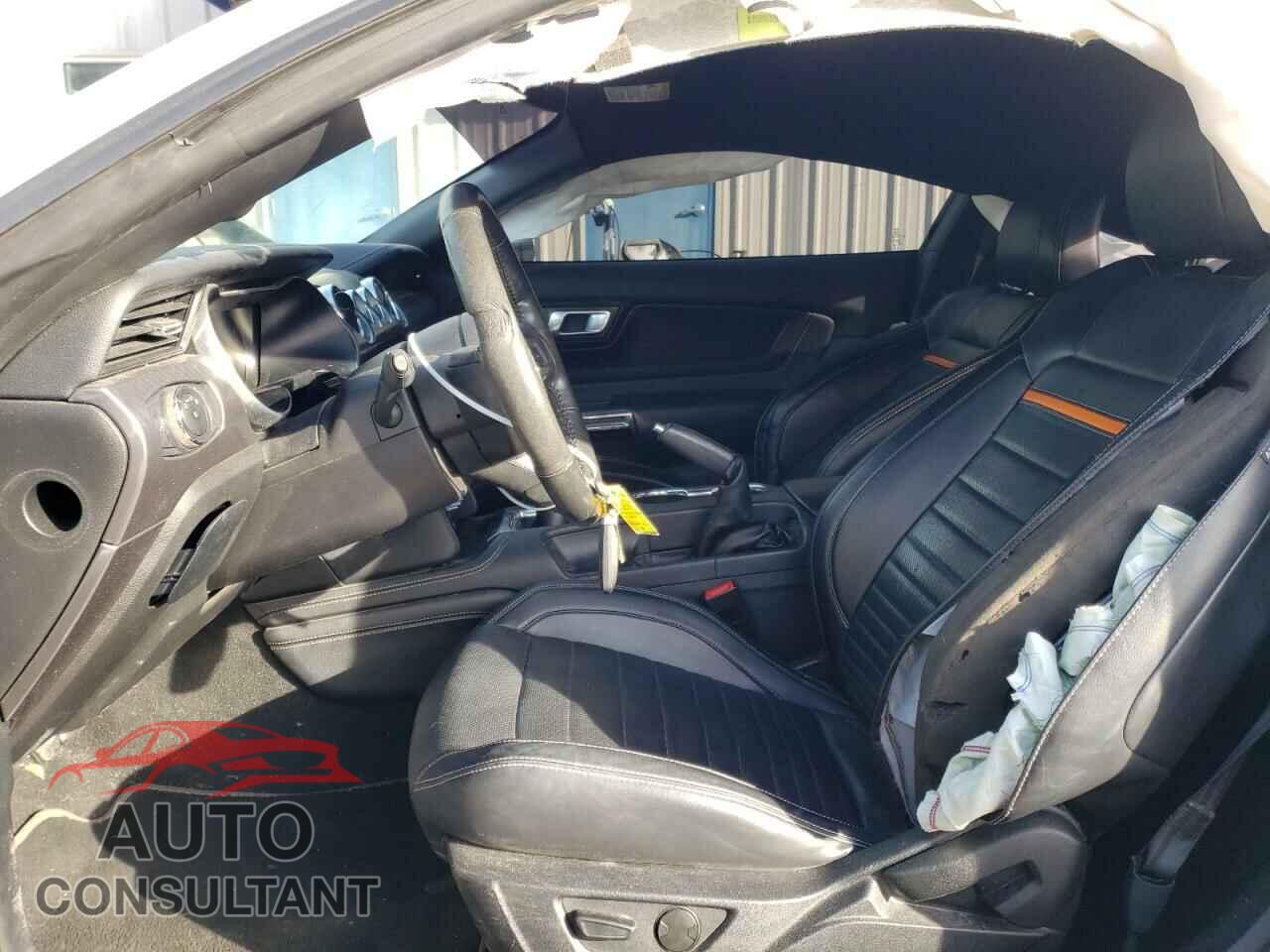 FORD MUSTANG 2021 - 1FA6P8R03M5550749