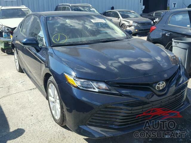 TOYOTA CAMRY 2018 - 4T1B11HK4JU594101