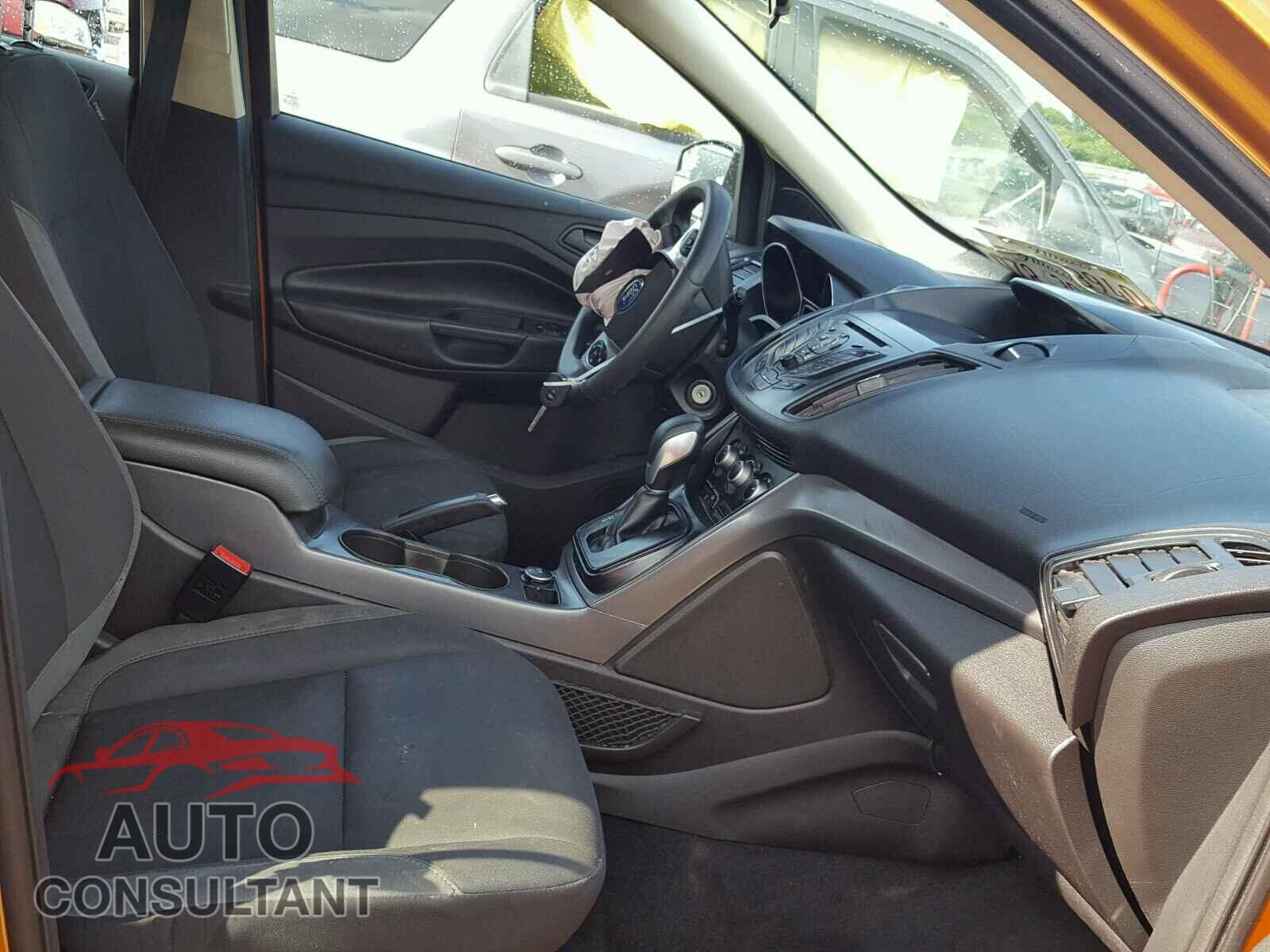 FORD ESCAPE S 2016 - 1FMCU0F73GUC52586