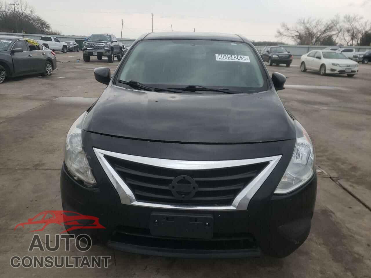 NISSAN VERSA 2019 - 3N1CN7AP4KL826281