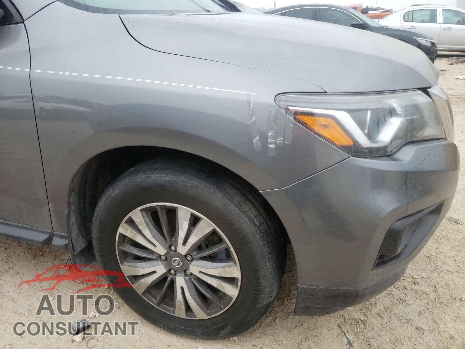 NISSAN PATHFINDER 2017 - 5N1DR2MN6HC657075