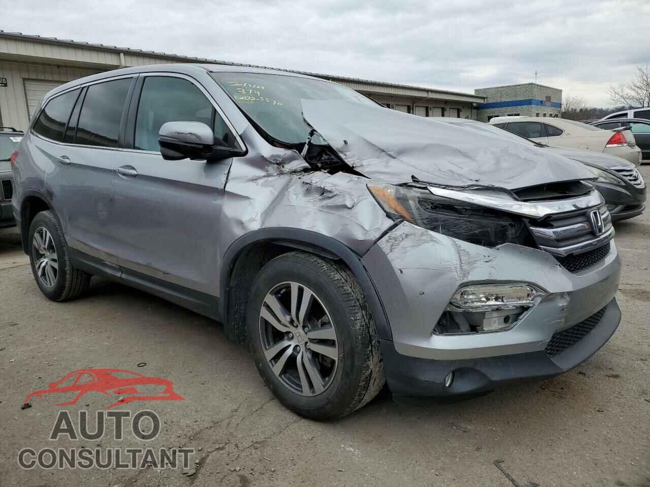 HONDA PILOT 2018 - 5FNYF5H71JB025590