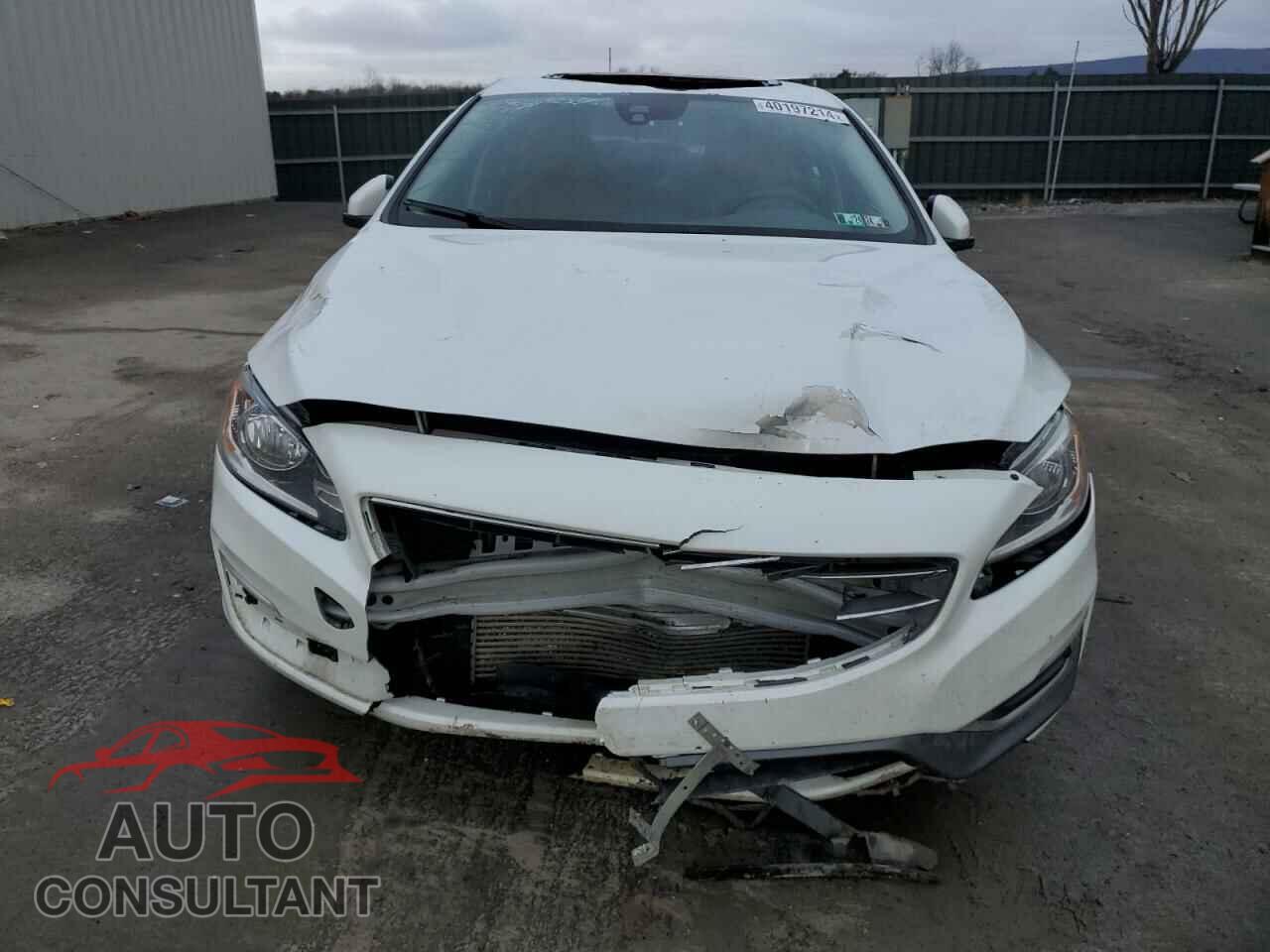 VOLVO S60 2017 - LYV402TK2HB155903