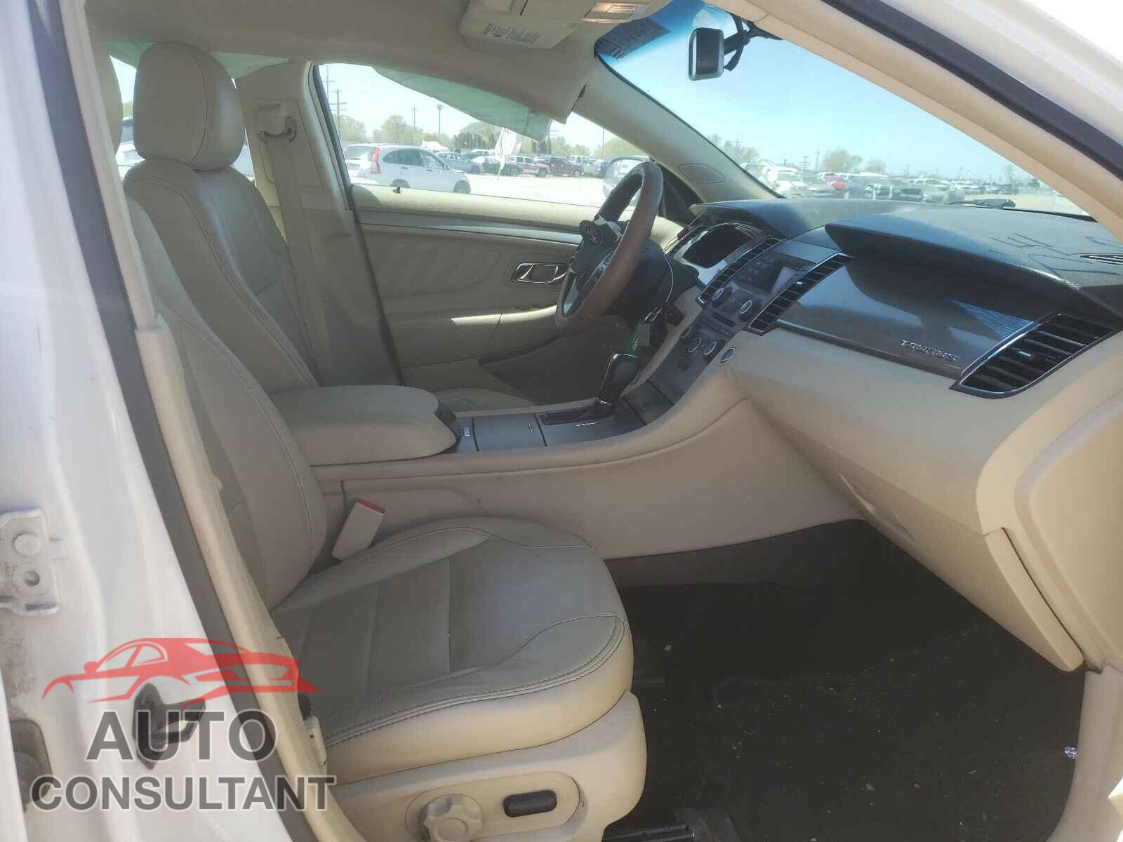 FORD TAURUS 2016 - 1FAHP2H88GG131978